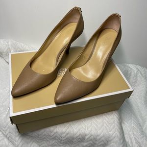 MK Flex Mid Pump Leather Women’s Heels